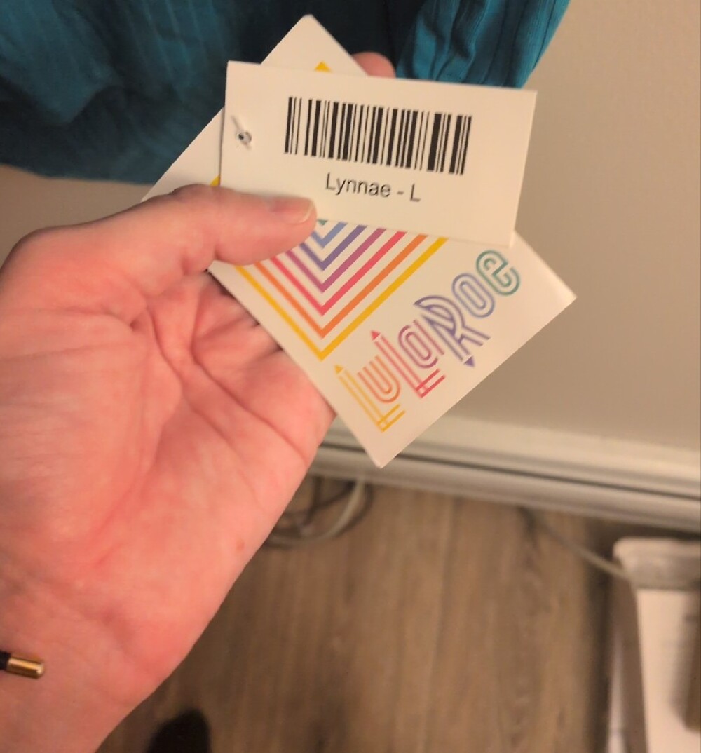 Lularoe Lynnae (Large) - Picture 2 of 2